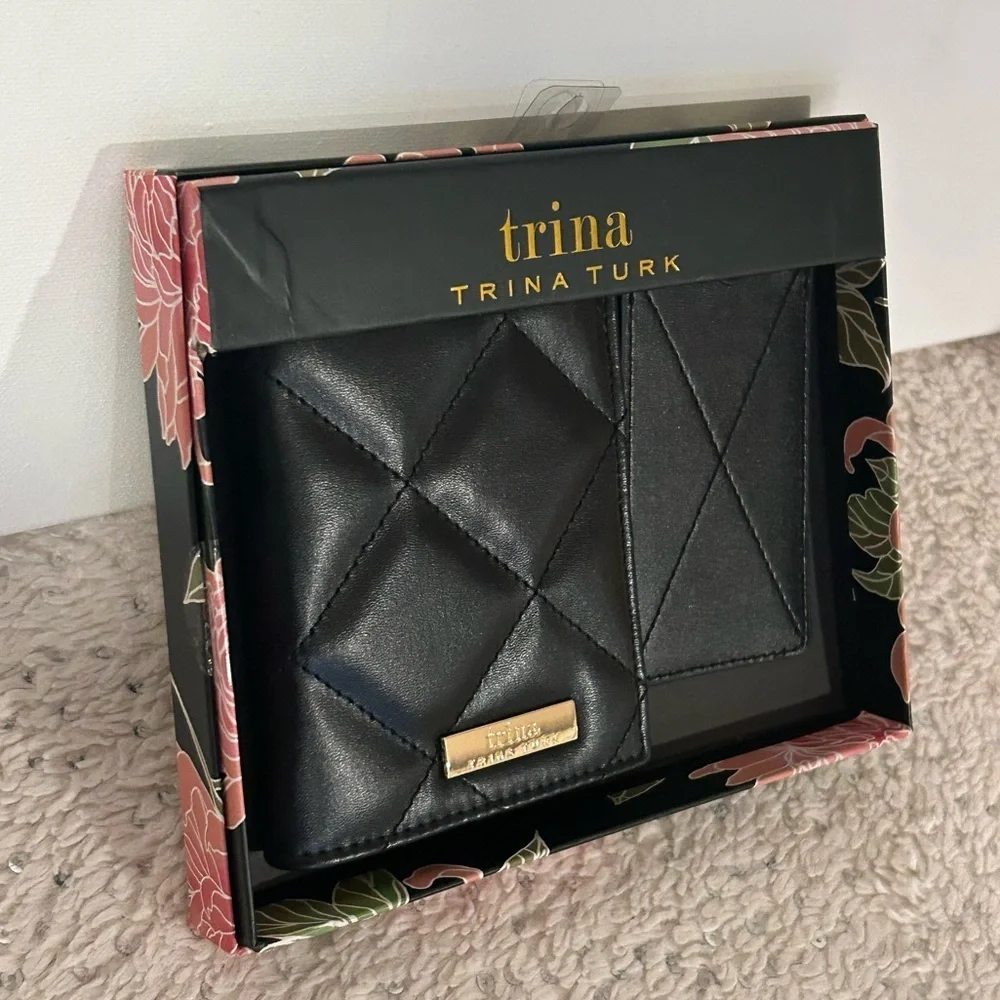 Trina Turk Black Quilted Passport Holder Luggage Tag Set NWT